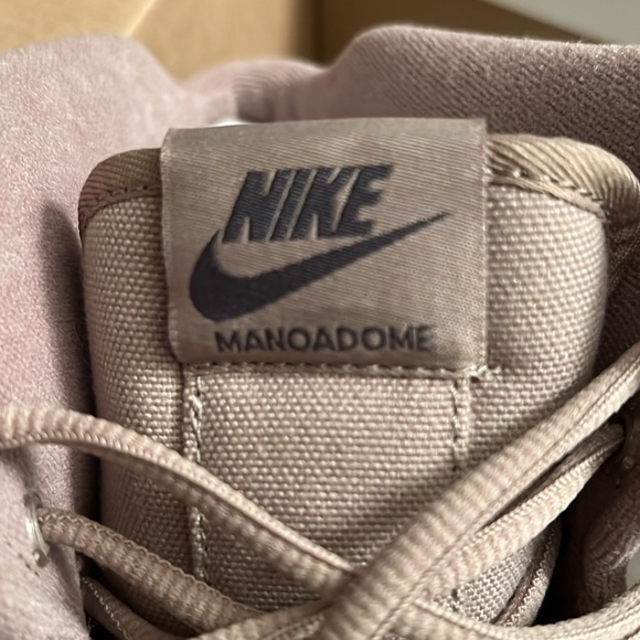 NwT NIKE manoadome khaki / khaki dark grey 12.5 men’s boot - Picture 4 of 11